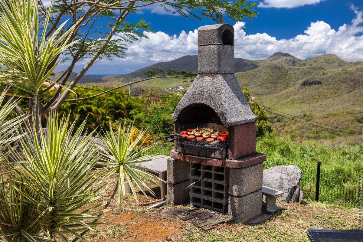 Location 5 chambres Martinique Anse d'Arlet - barbecue